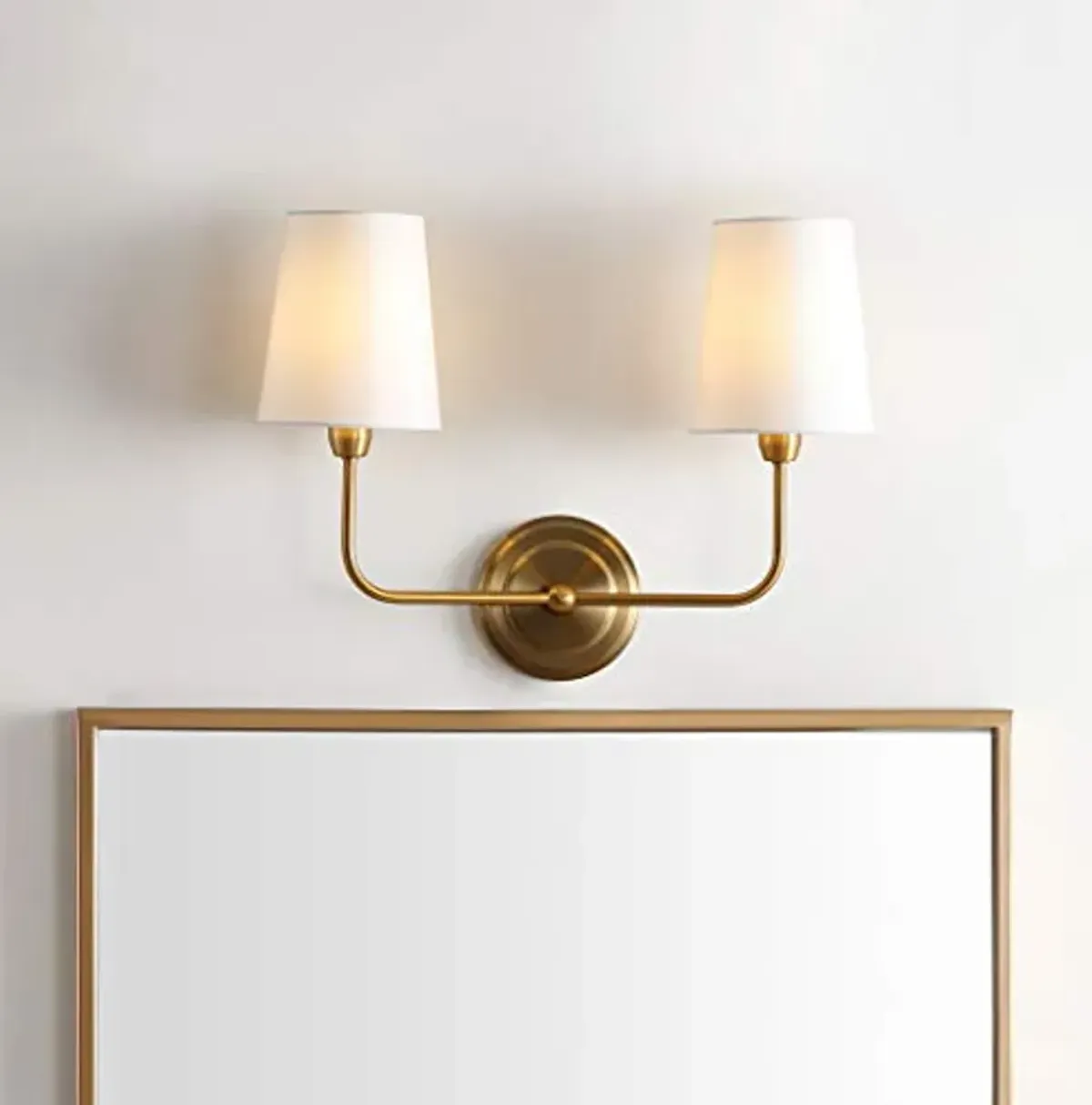 SAFAVIEH SCN4015A Ezra Brass Gold 2-Light Wall (LED Bulbs Included) Sconce, White