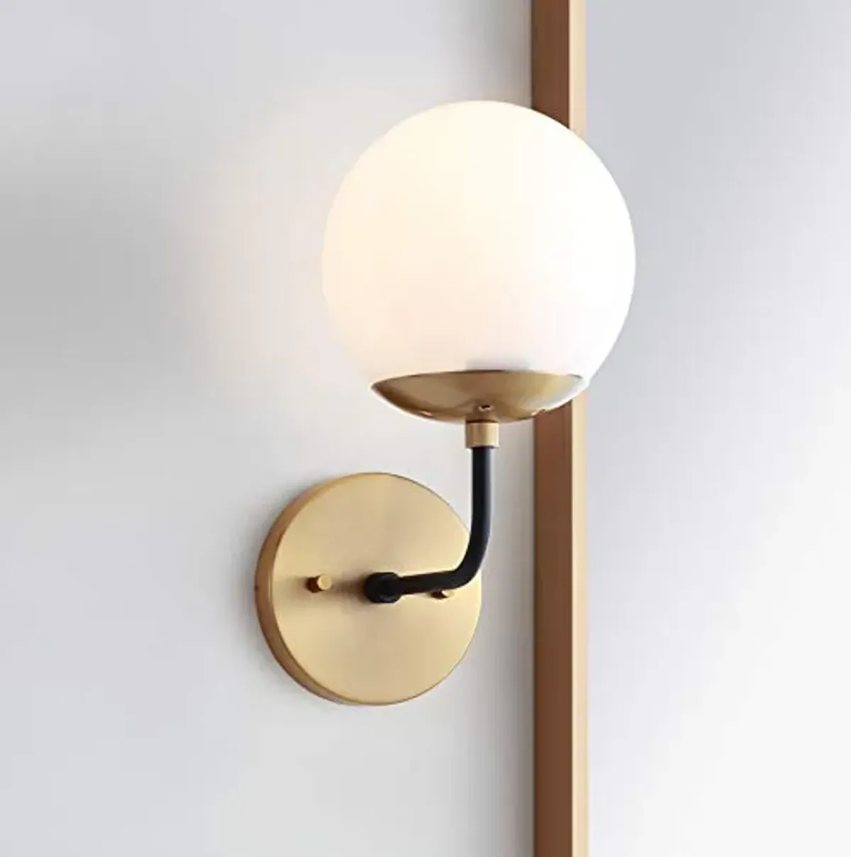 SAFAVIEH SCN4017A Lighting Cayden Brass Gold and Black Wall (LED Bulb Included) Sconce, White