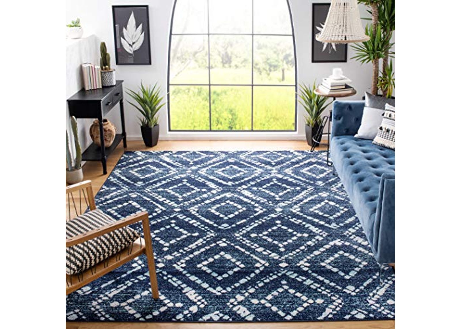 SAFAVIEH Adirondack Collection Area Rug - 6' x 9', Navy & Ivory, Modern Diamond Distressed Design, Non-Shedding & Easy Care, Ideal for High Traffic Areas in Living Room, Bedroom (ADR131N)