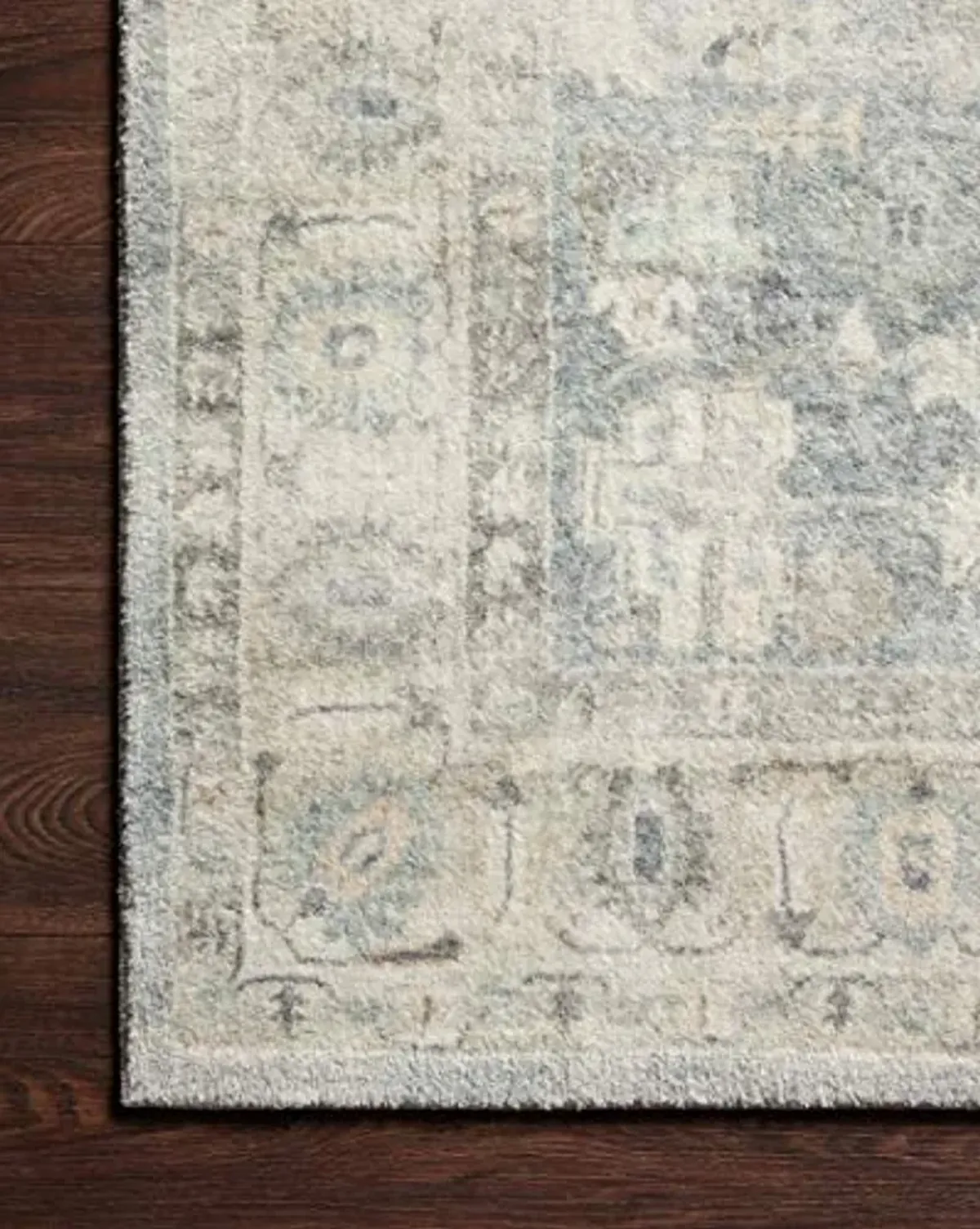 Loloi II Rosette Denim/Fog 2'-6" x 7'-6" Runner Rug