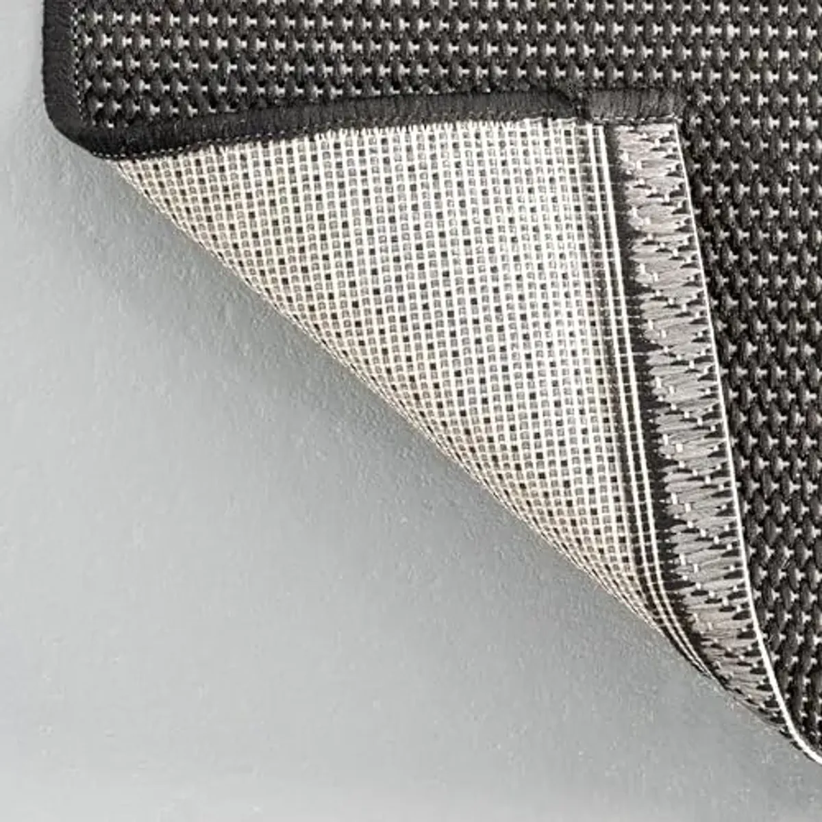 nuLOOM 2' x 8' Outdoor Performance Area Rug, OEKO-TEX Certified, Weather Resistant, High Traffic, Patio, Balcony, Outside, Alaina Black