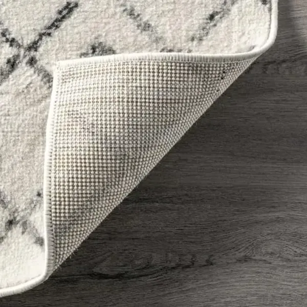 Nuloom Zola Grey/Cream, 6'7" x 9', Geometric Moroccan, Soft and Cozy, High Traffic, Stain Resistant, Easy Clean, Durable Area Rug for Bedroom, Living Room, Dining Space, Den, Foyer, Entryway