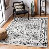 SAFAVIEH Tulum Collection 4' x 6' Ivory / Black TUL268D Moroccan Boho Distressed Non-Shedding Living Room Bedroom Accent Rug