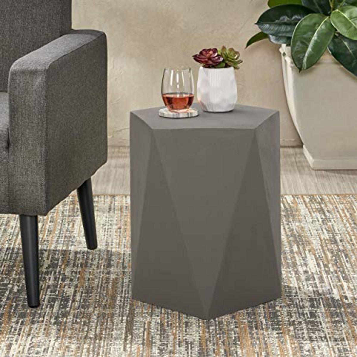 Christopher Knight Home 312457 Laredo Outdoor Modern Side Table, Light Gray