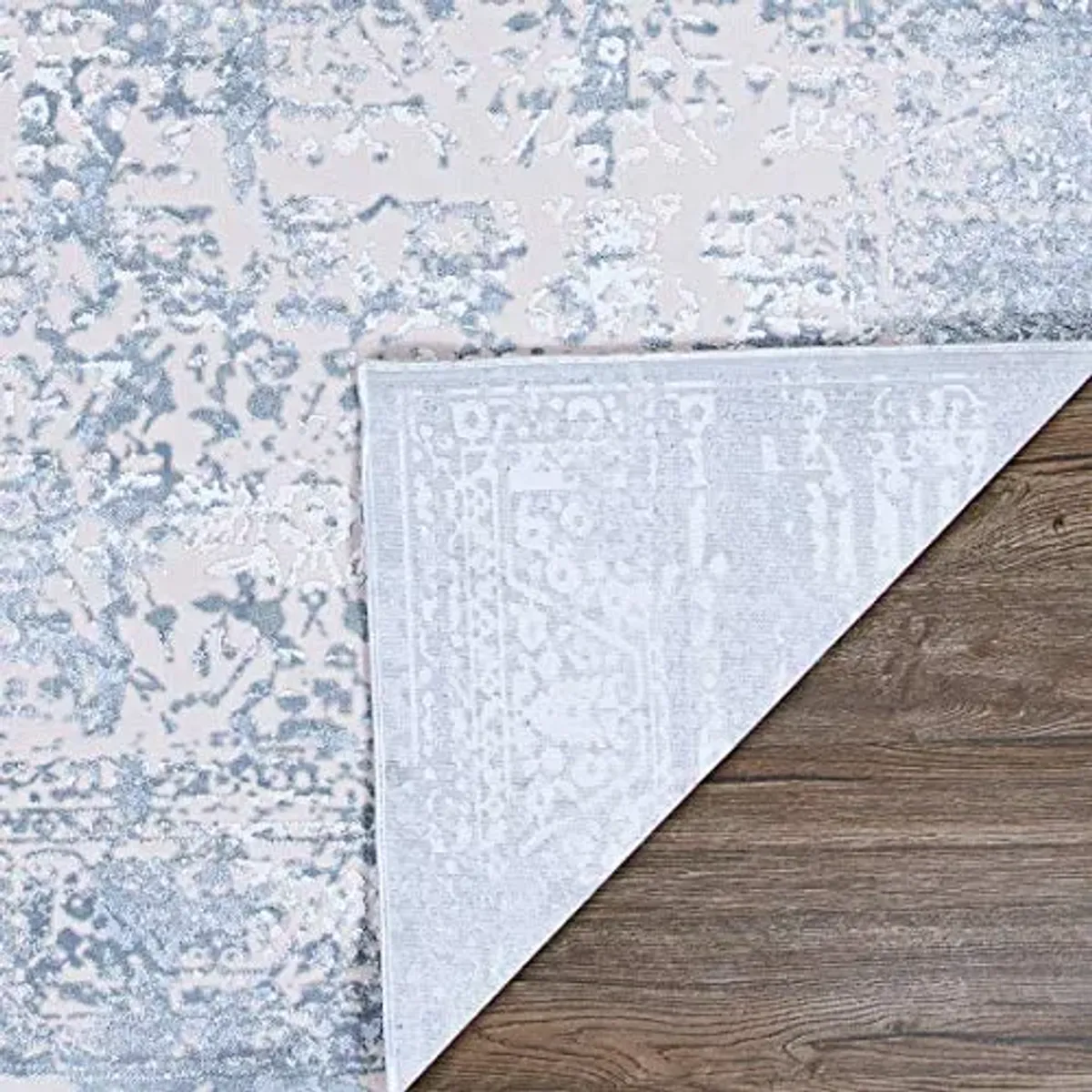 Couristan Europa Indoor Area Rug – 5'3" x 7'6" in Luna Grey, Durable Power-Loomed Floral Design Rug – Living Room, Bedroom or Dining Home Decor