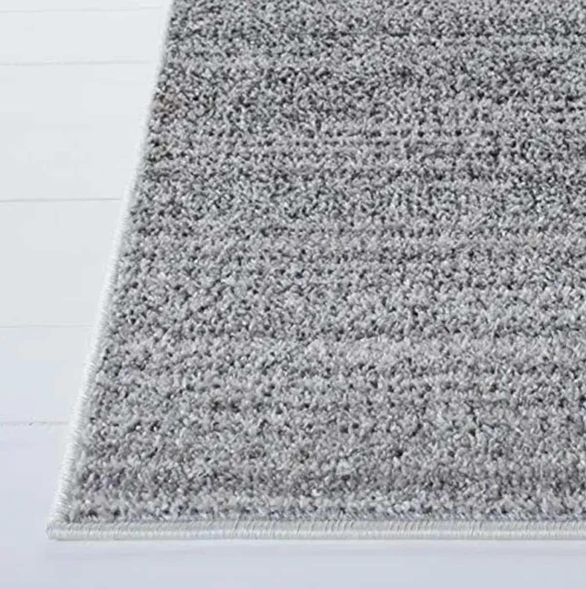 SAFAVIEH Adirondack Collection Area Rug - 5'1" x 7'6", Grey & Ivory, Modern Ombre Design, Non-Shedding & Easy Care, Ideal for High Traffic Areas in Living Room, Bedroom (ADR142F)