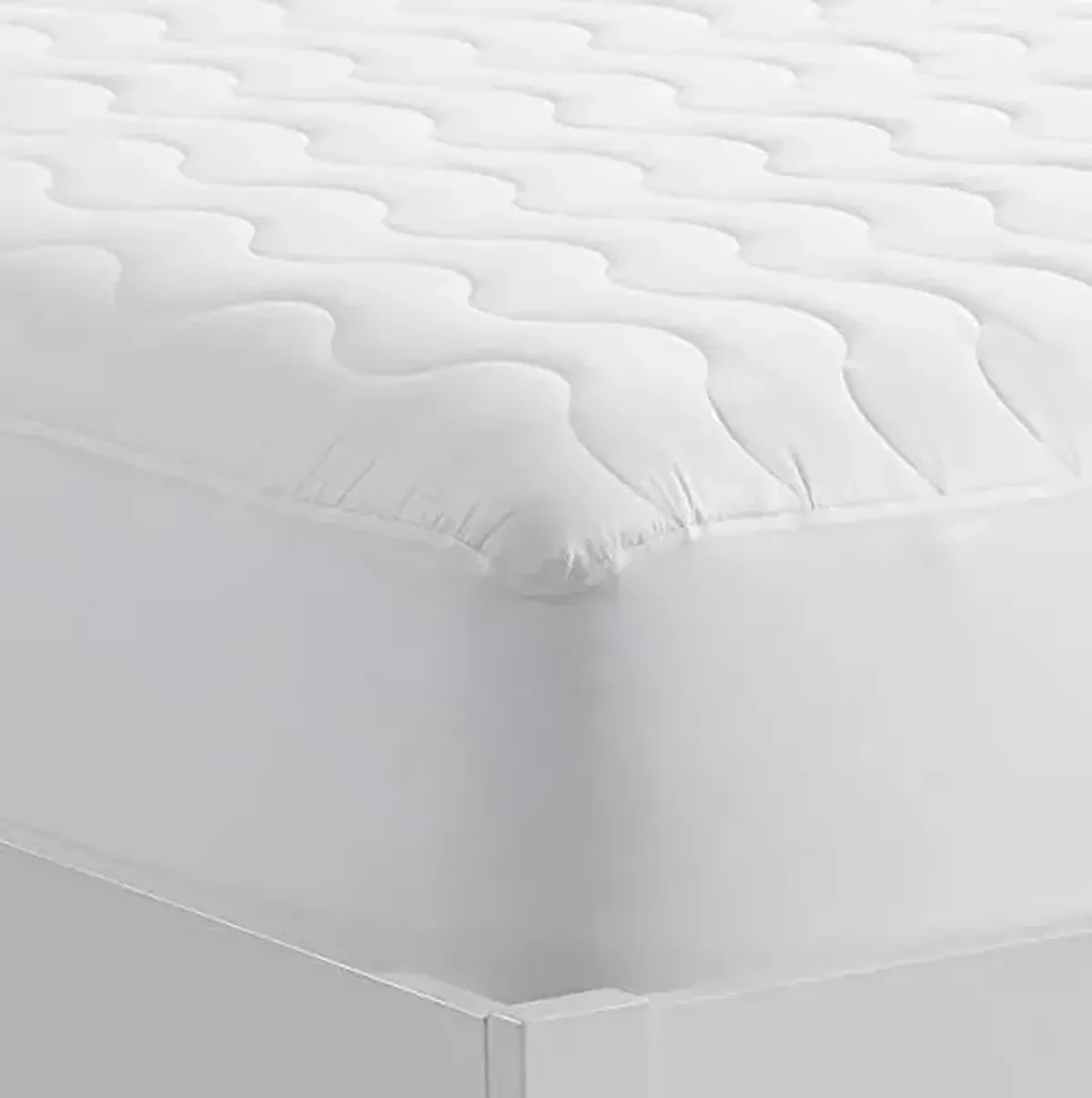 Serta Air Dry Basic Comfort Performance Fabric Quilted Mattress Pad, Cooling and Breathable Mattress Cover, Moisture Wicking Protection with 15" Deep Pocket, Twin, White
