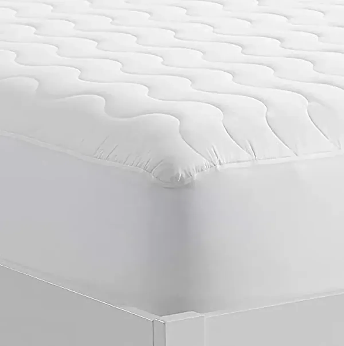 Serta Air Dry Basic Comfort Performance Fabric Quilted Mattress Pad, Cooling and Breathable Mattress Cover, Moisture Wicking Protection with 15" Deep Pocket, King, White