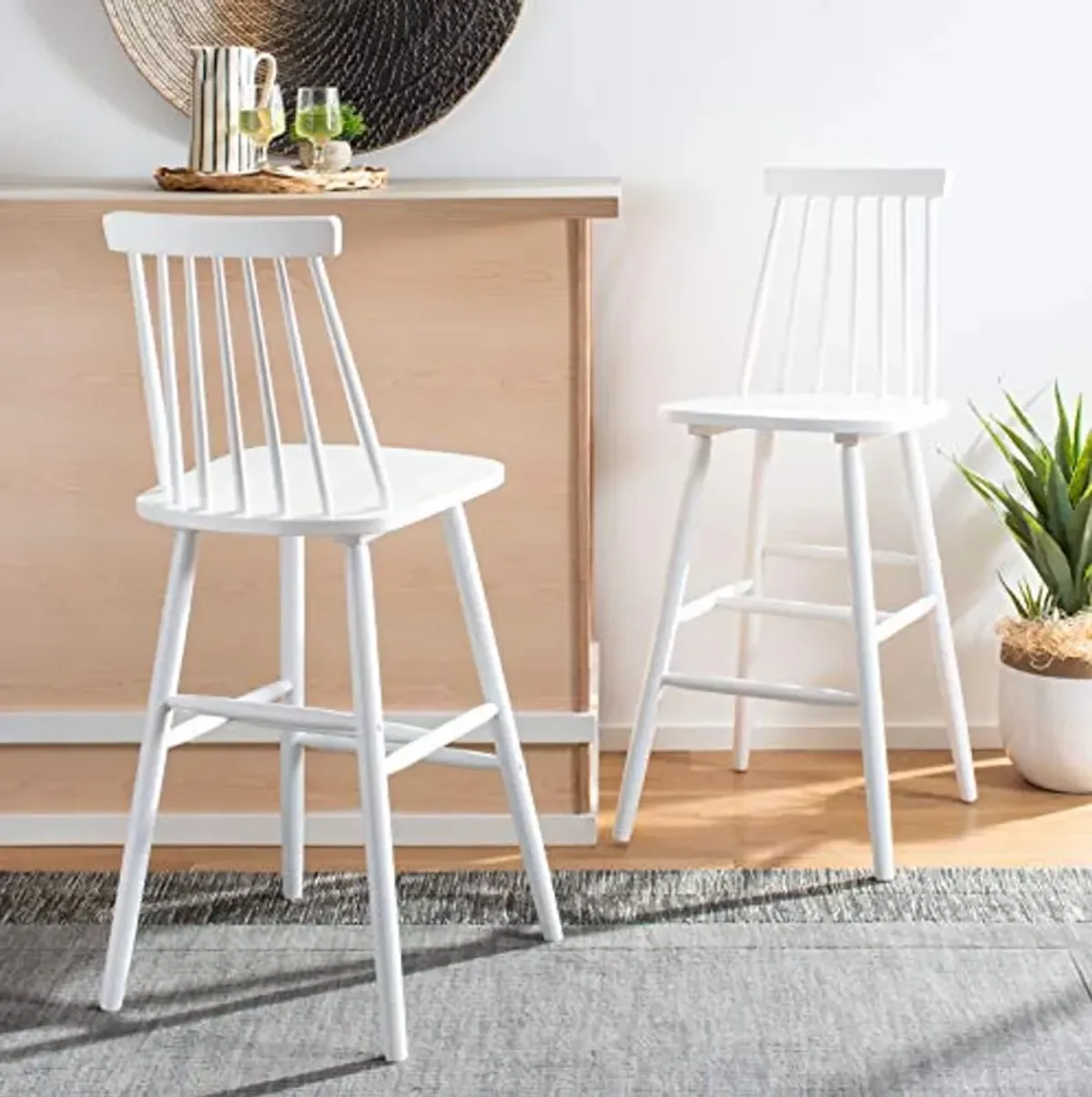 Safavieh Home Collection Beaufort Spindle Back White 30-inch Bar Stool (Set of 2)