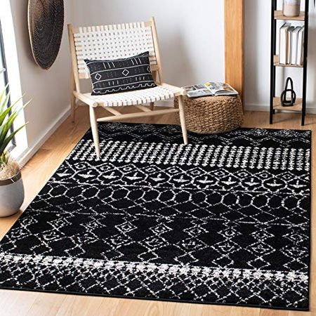 SAFAVIEH Tulum Collection 5' Square Black/Ivory TUL229Z Moroccan Boho Distressed Non-Shedding Living Room Bedroom Area Rug