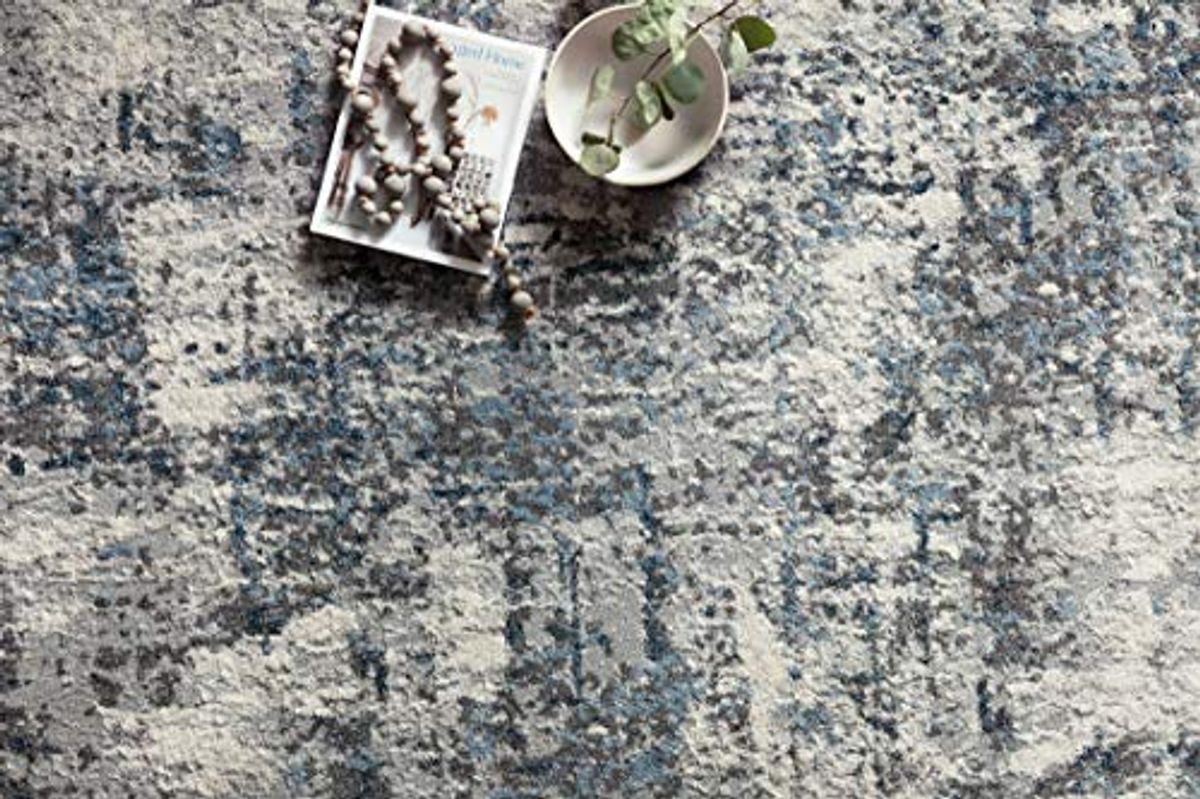 Loloi II Austen Collection AUS-01 Natural/Ocean 3'-11" x 5'-7" Accent Rug