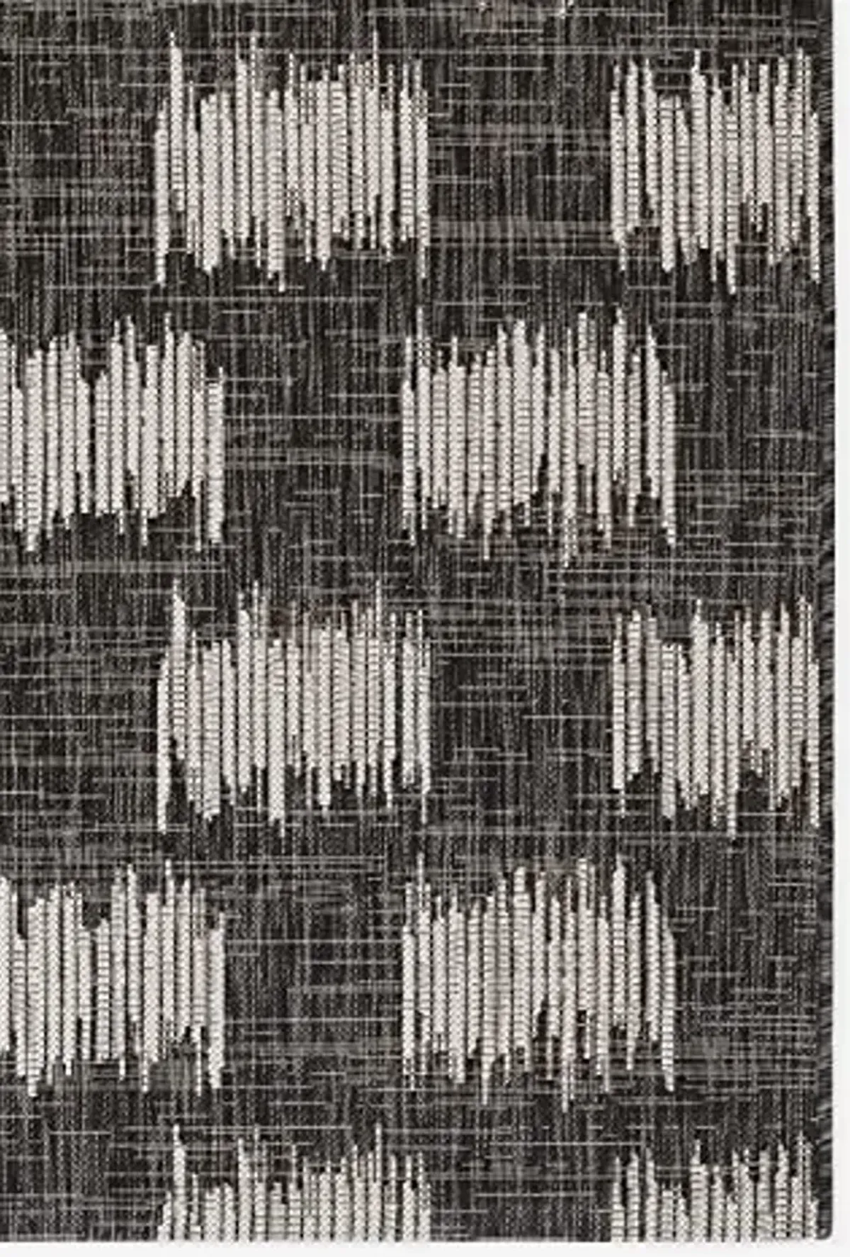 Novogratz by Momeni Villa Turin Charcoal Indoor/Outdoor Area Rug 3'11" X 5'7"