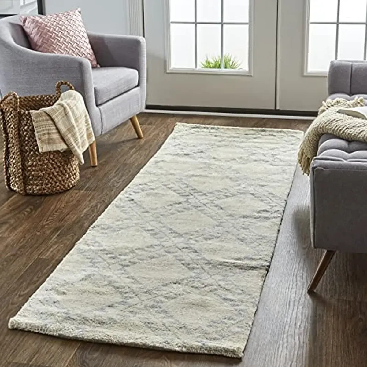 Feizy Rugs - Abytha Luxe Hand Knotted Wool Rug, Light Gray, 2ft - 6in x 8ft, Runner