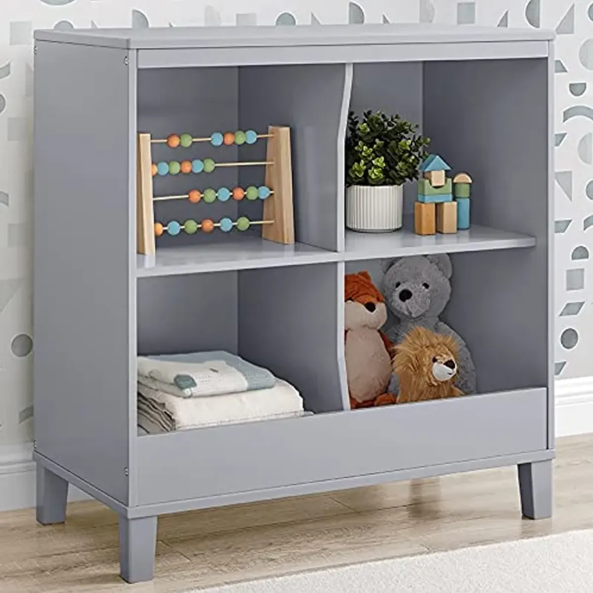 Delta Children Huck Convertible Changing Table, Grey