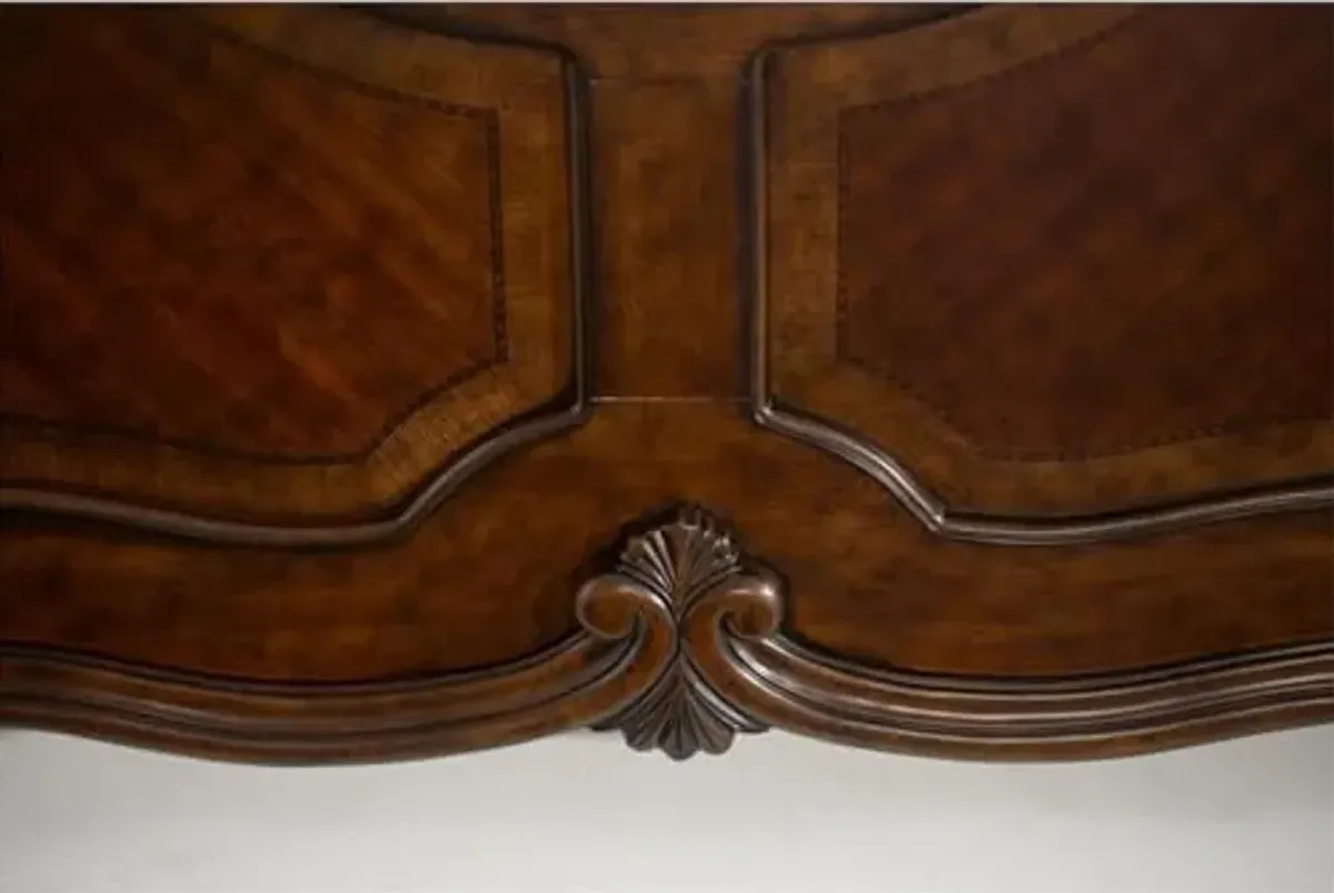 Michael Amini Windsor Court - Cal King Mansion Bed - Vintage Fruitwood