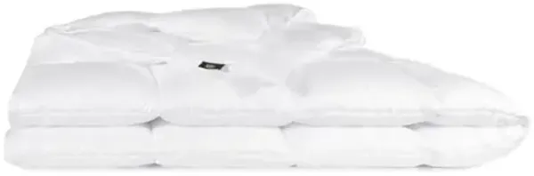 Serta Down Illusion Lightweight Hypoallergenic Down Alternative Comforter with Corner Loops, Twin/Twin XL, White