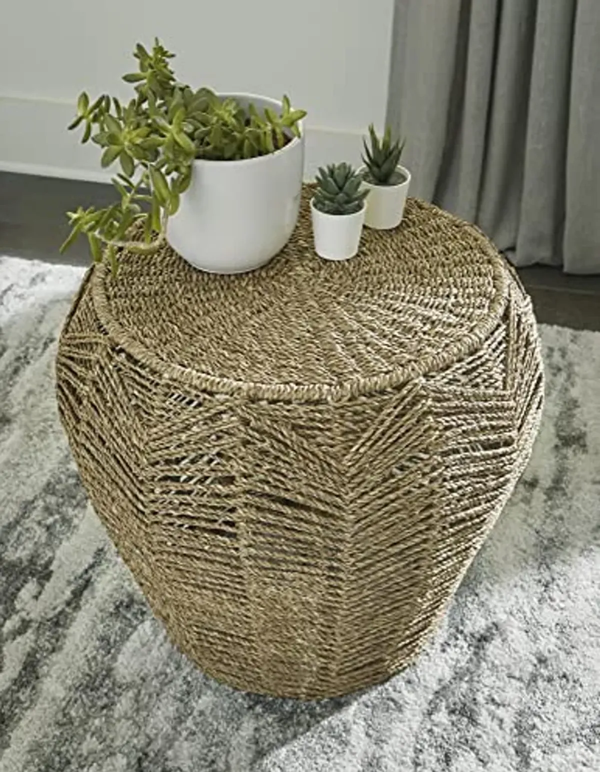 Signature Design by Ashley Dewington Boho Seagrass Stool, Natural Brown