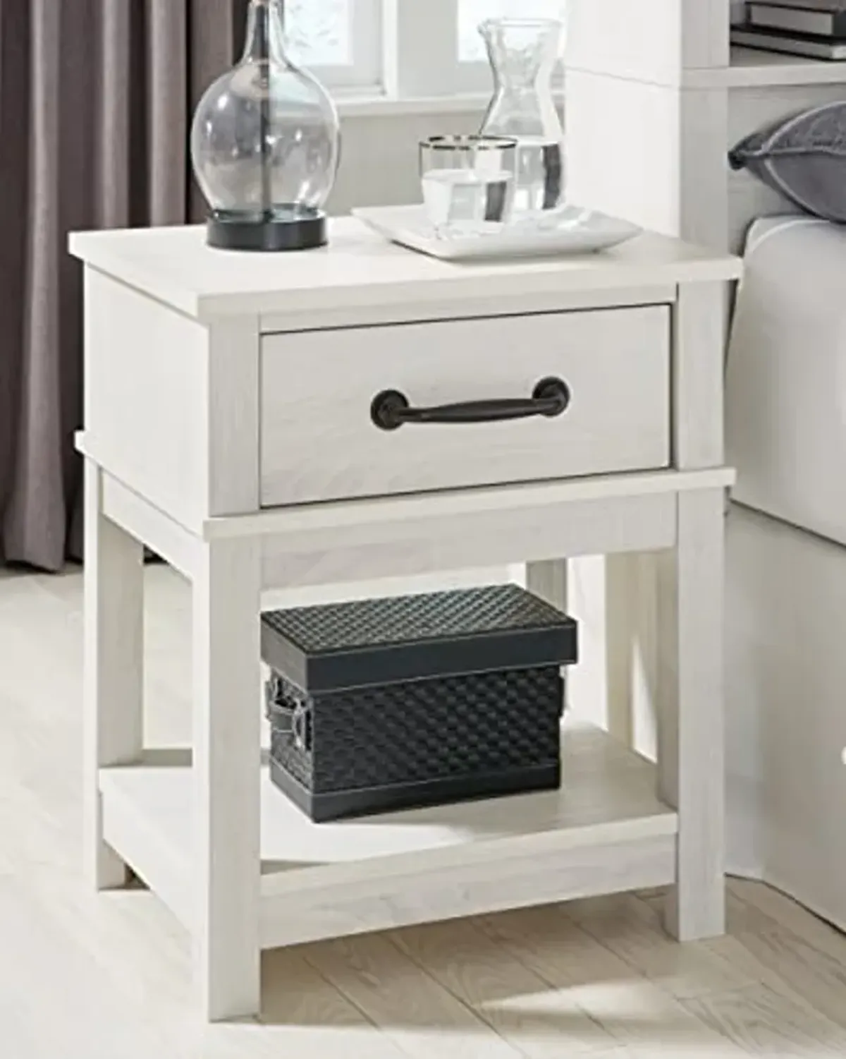 Signature Design by Ashley Dorrinson Farmhouse 1 Drawer Nightstand, 24.13" Tall, Whitewash