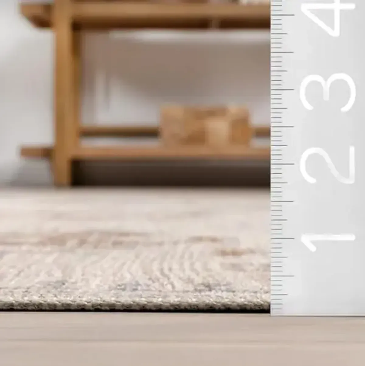 nuLOOM Krystin Medallion 8 Round Machine Washable Area Rug for Living Room Bedroom Dining Room Kitchen, Beige/Ivory