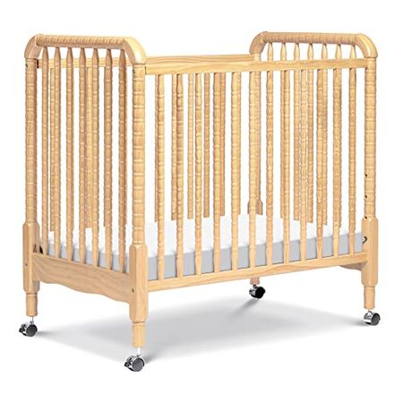 DaVinci Jenny Lind 3-in-1 Convertible Mini Crib in Natural, Removable Wheels, Greenguard Gold Certified