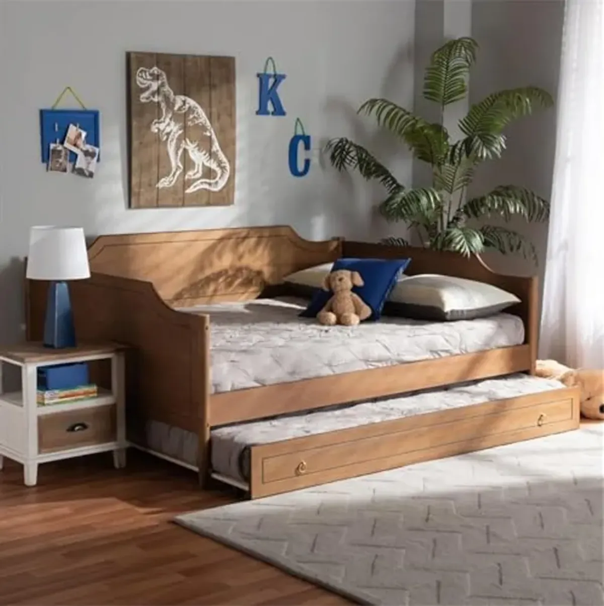 Baxton Studio Alya Classic Traditional Farmhouse Walnut Brown Finished Wood Full Size Daybed with Roll-Out Trundle Bed