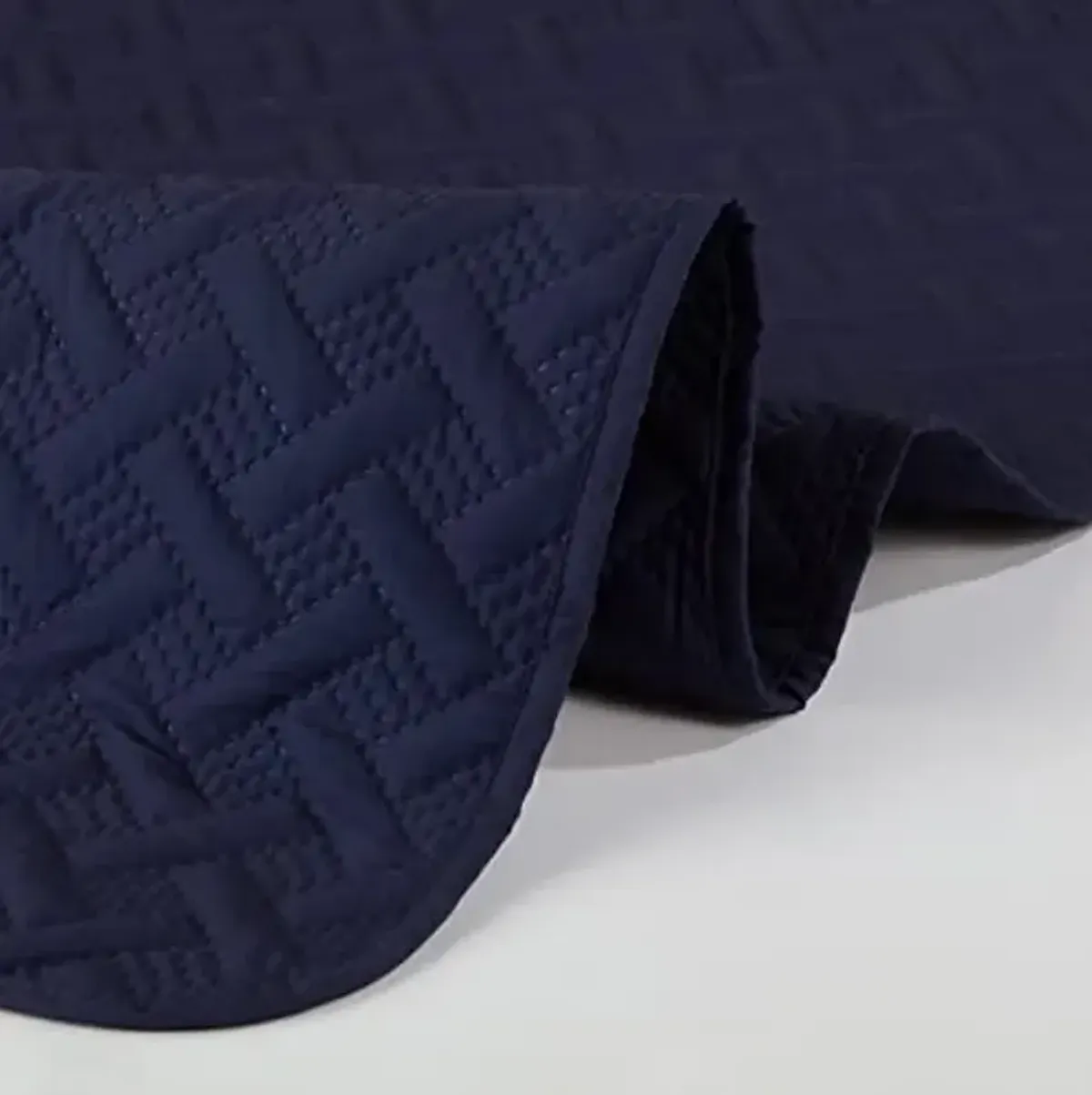 Serta ComfortSure Soft 2-Piece Twin Quilt Bedding Set, Includes Bedspread/Coverlet and Pillow Sham, Bedding for All Seasons, Machine Washable, Navy