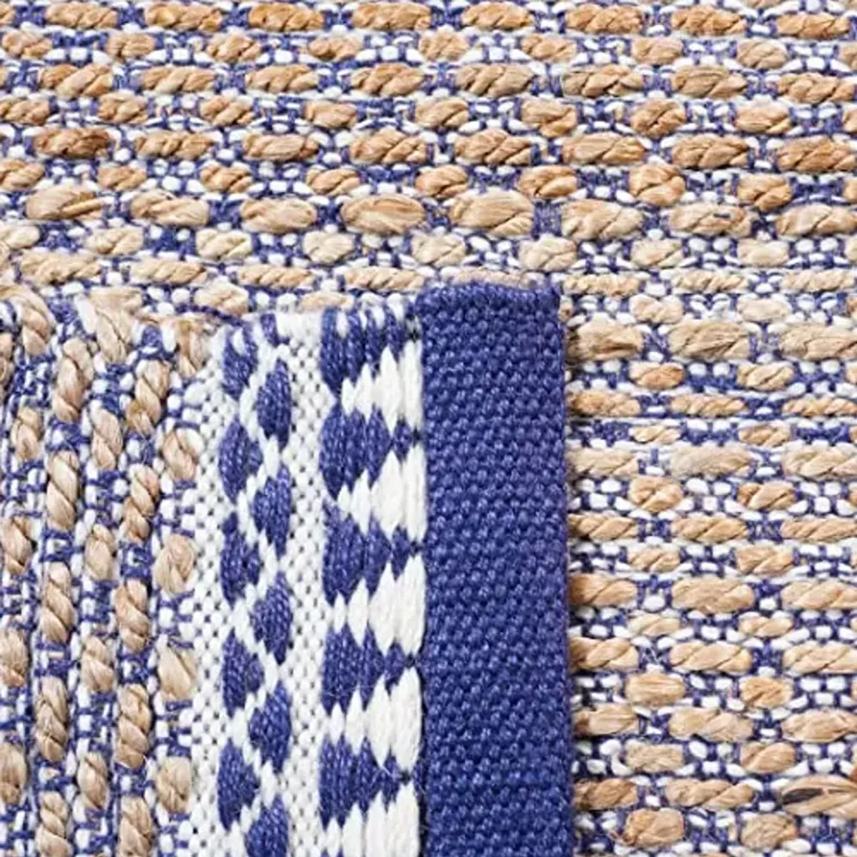 SAFAVIEH Natural Fiber Collection Area Rug - 5' x 8', Natural & Navy, Handmade Farmhouse Boho Coastal Rustic Jute, Ideal for High Traffic Areas in Living Room, Bedroom (NF874N)