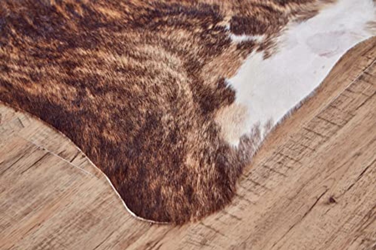 Feizy Rugs - Bartlett Premium On-Hair Cowhide, Brindle Light Brown with White, Large, Shaped