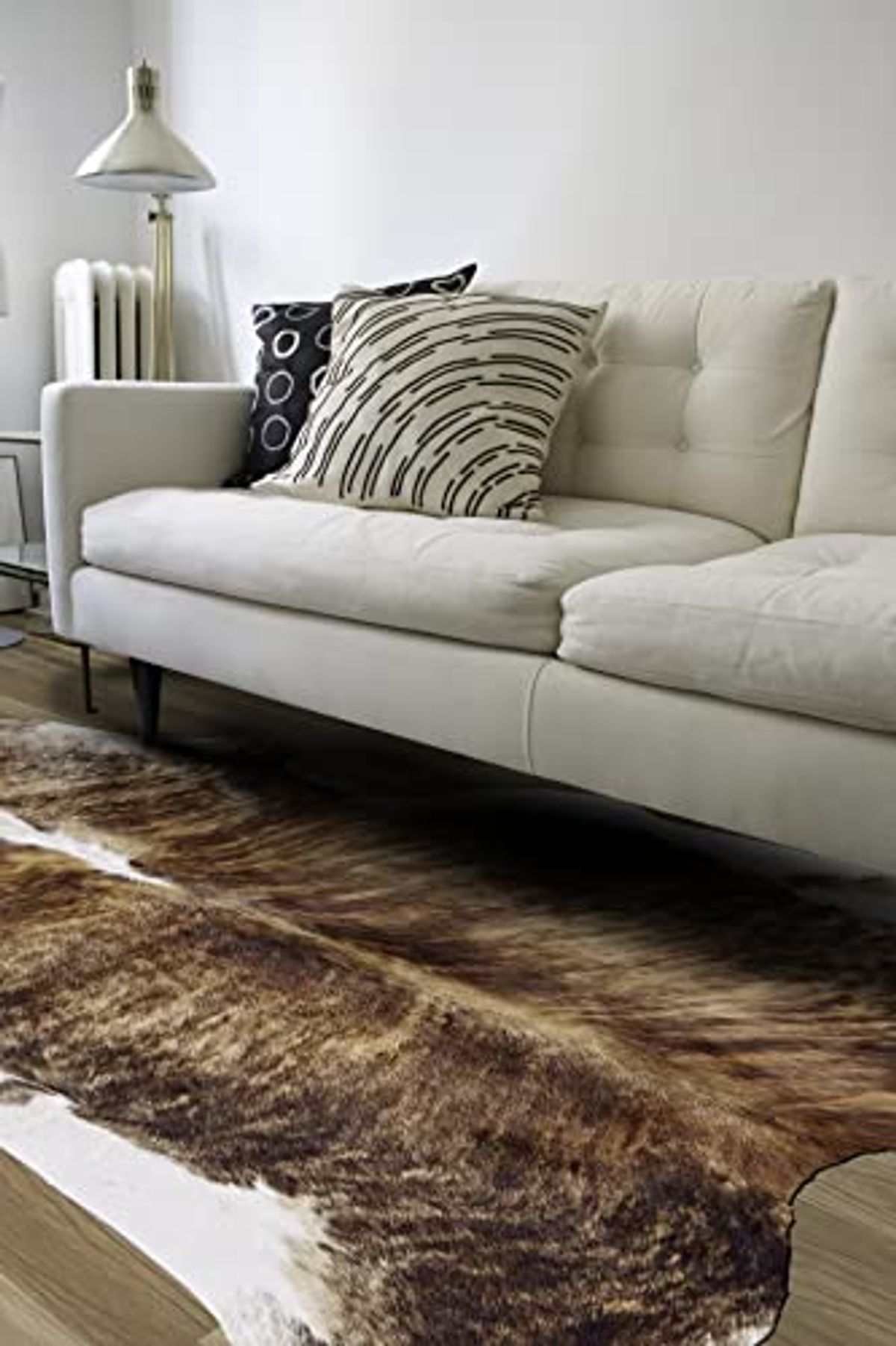 Feizy Rugs - Bartlett Premium On-Hair Cowhide, Brindle Light Brown with White, Large, Shaped