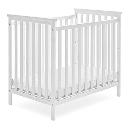 Delta Children Middleton Mini Crib with 2.75-Inch Mattress - Greenguard Gold Certified, Textured White