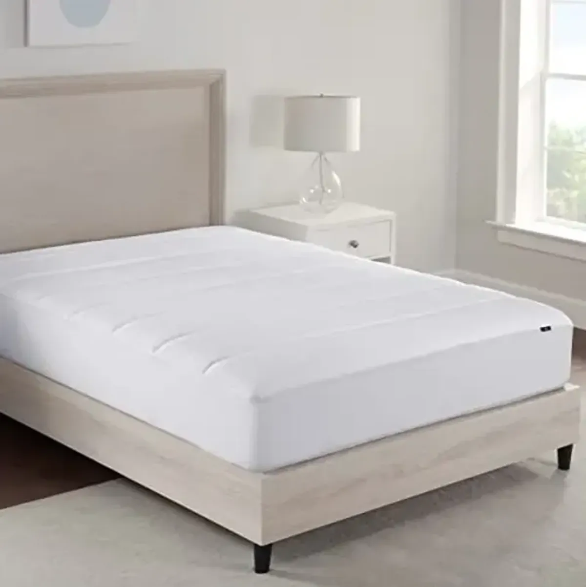 Serta Power Chill Cooling Twin Mattress Pad, Elastic Fitted Mattress Protector, Soft and Breathable Pillow Top Cover, 18" Deep Pockets for Secure Fit, Machine Washable, White