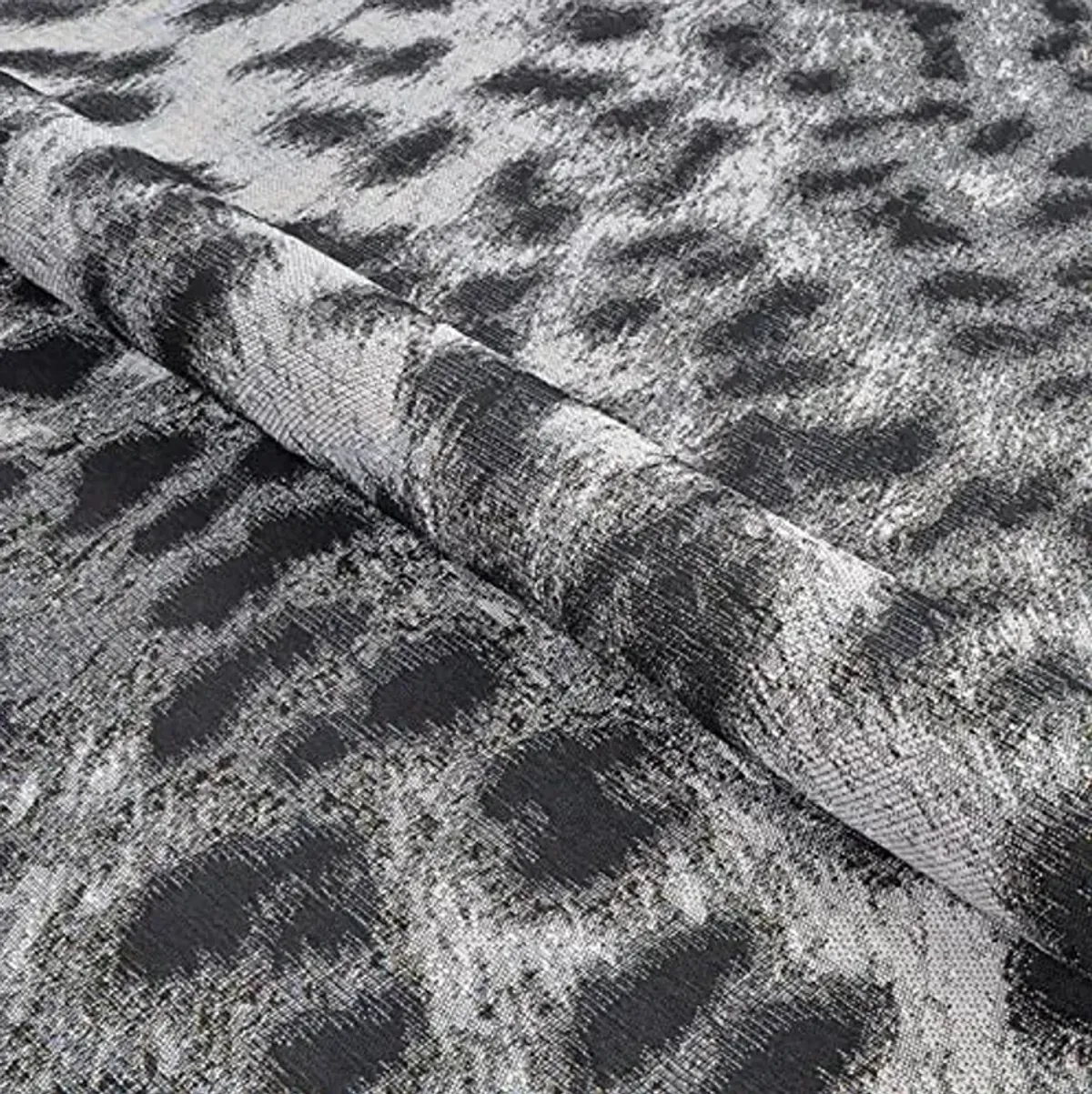 Couristan Dolce Lynx Indoor/Outdoor Area Rug, 2'3" x 7'10" Runner, Ivory-Charcoal Black