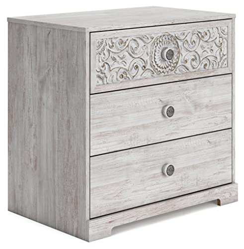 Signature Design by Ashley Paxberry Coastal 3 Drawer of Drawers Chest with Ball-bearing Construction, White