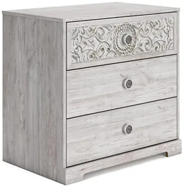 Signature Design by Ashley Paxberry Coastal 3 Drawer of Drawers Chest with Ball-bearing Construction, White