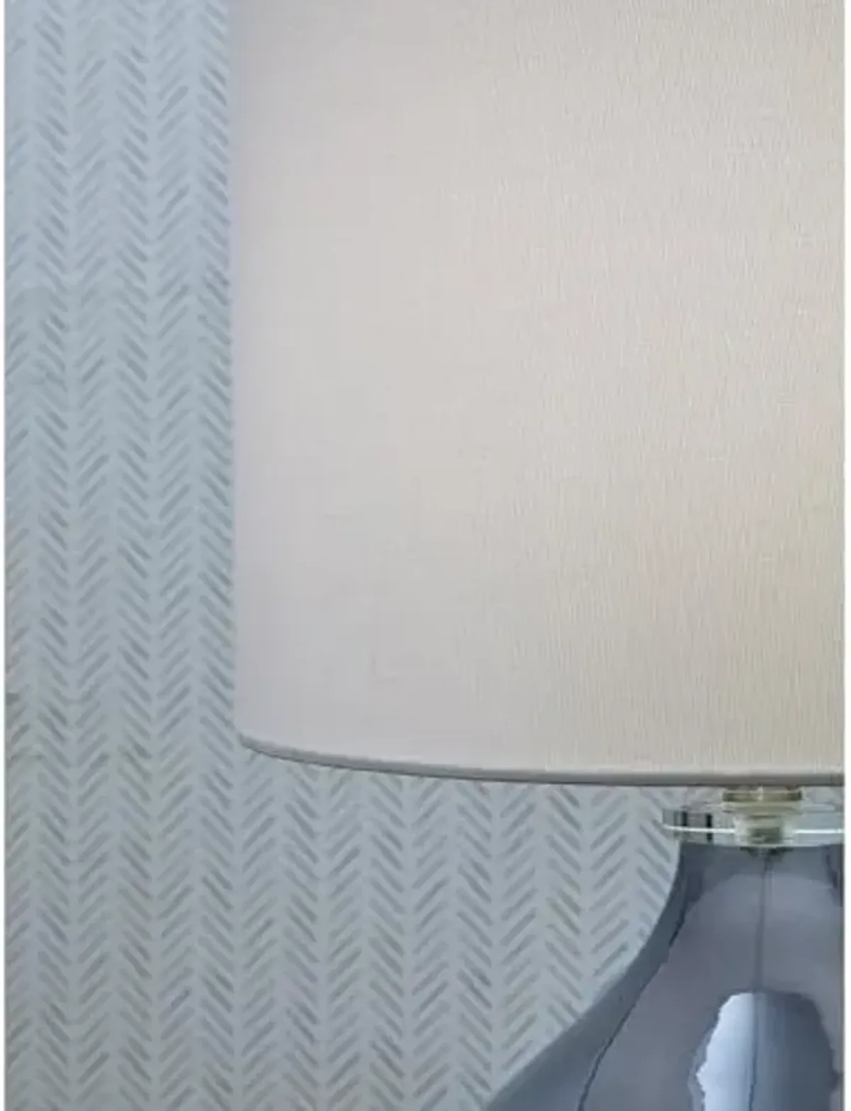 Signature Design by Ashley Lemmitt Modern 21.5" Transparent Blue Glass Table Lamp, Blue