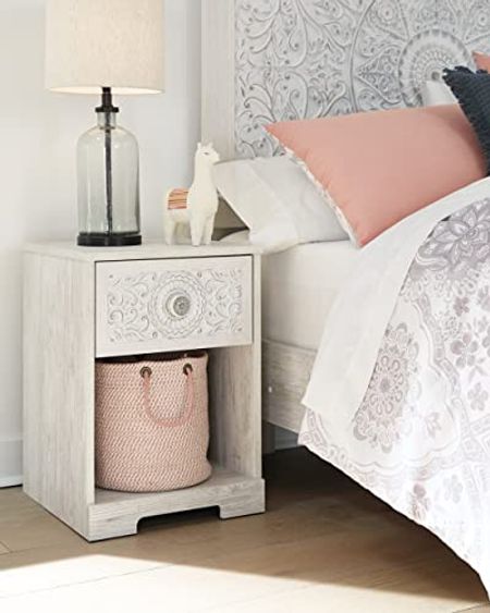 Signature Design by Ashley Paxberry Bohemian 1 Drawer Nightstand with Open Cubby, White