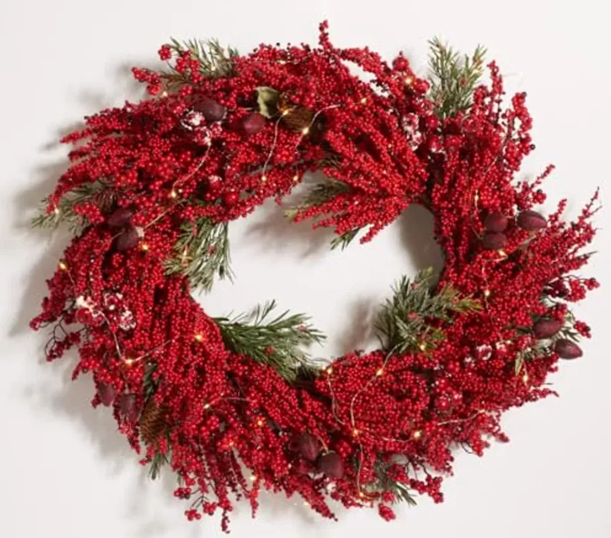 SAFAVIEH Home Collection 30-inch Decorative Artificial Red Berry & Pine Wreath LED Light (Fully Assembled)