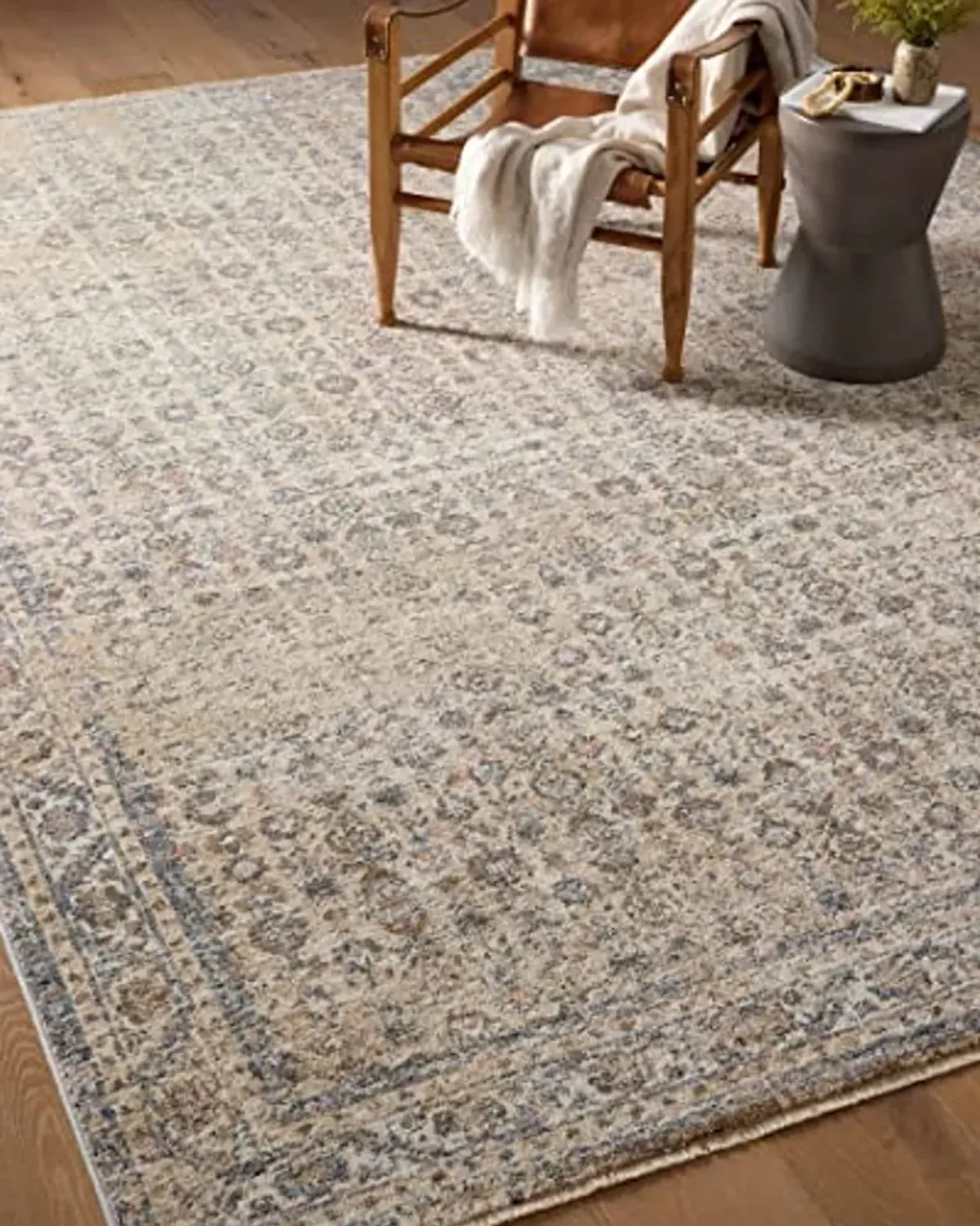 Loloi Angela Rose Blake Collection BLA-04 Beige/Denim 4'-0" x 5'-7", .25" Pile Height, Fringe, Accent Rug