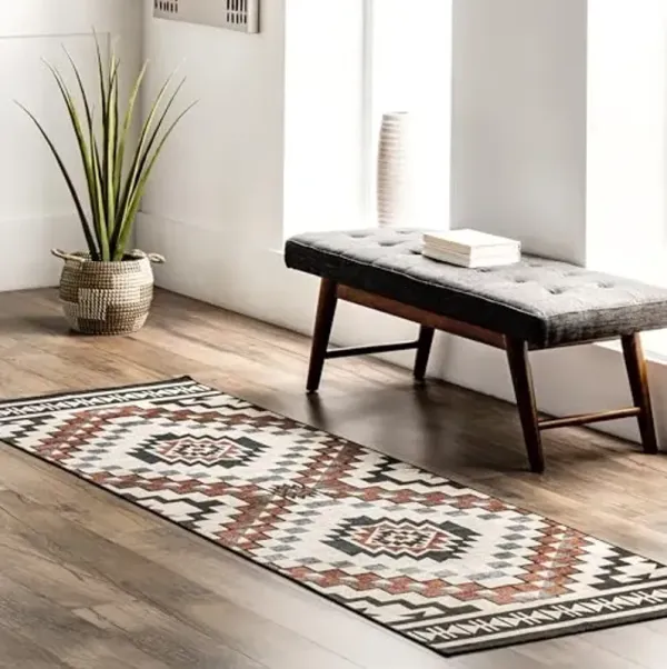 nuLOOM 2'6" x 6' Machine Washable Stain-Resistant Area Rug with Non Slip Backing, Low Profile for Living Room, Bedroom, and Dining Room, Leighton Beige