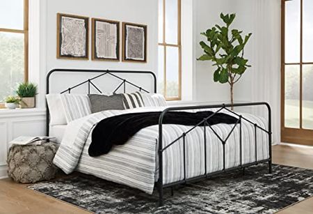 Signature Design by Ashley Nashburg Contemporary Metal Bed, King, Black