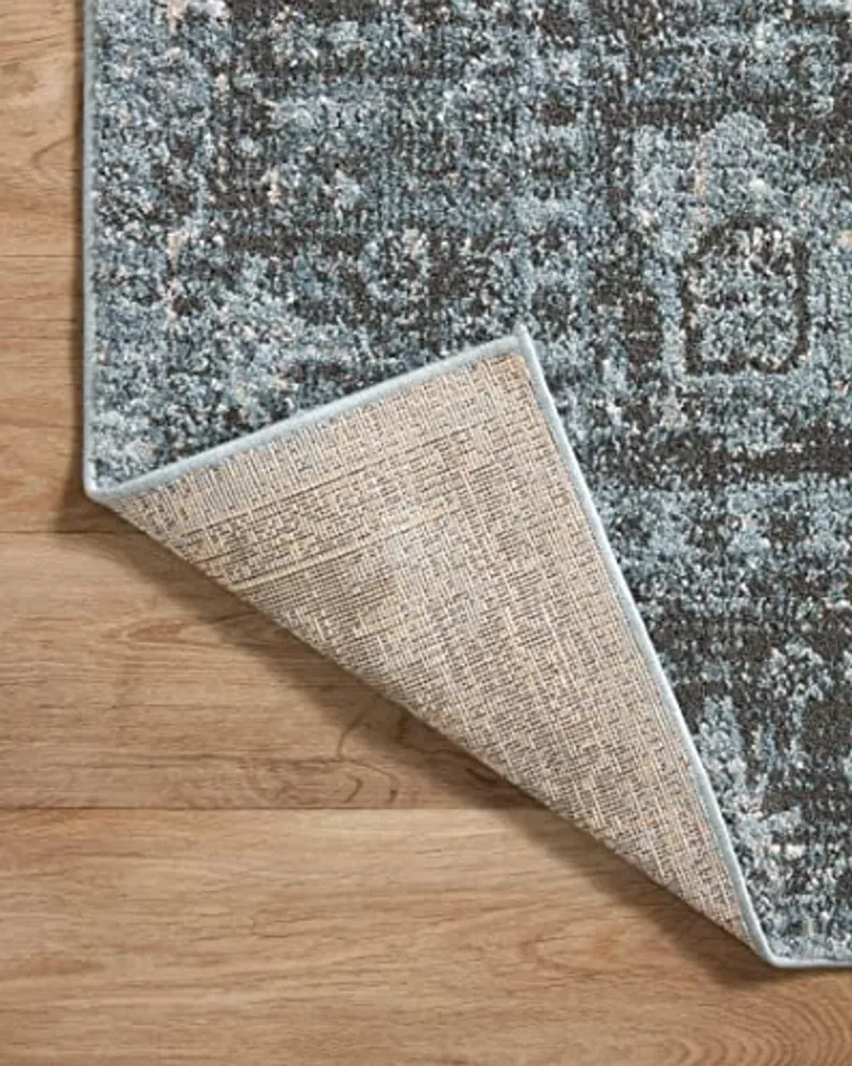 Loloi Odette Collection 2'-7" x 10'-0" Runner Rug in Sky/Charcoal - Designer Long Runner Rug, Neutral Runner Rug for Hallways & Entryways, High-Traffic Area Rug