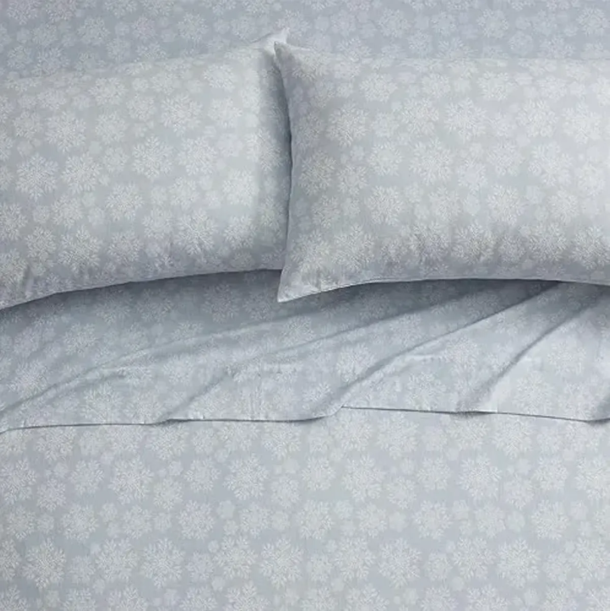 Tahari Home - Queen Sheets, 4-Piece Cotton Flannel Bedding with Matching Pillowcases, Brushed for Extra Softness, Cozy Home Decor (Snowflake Blue, Queen)