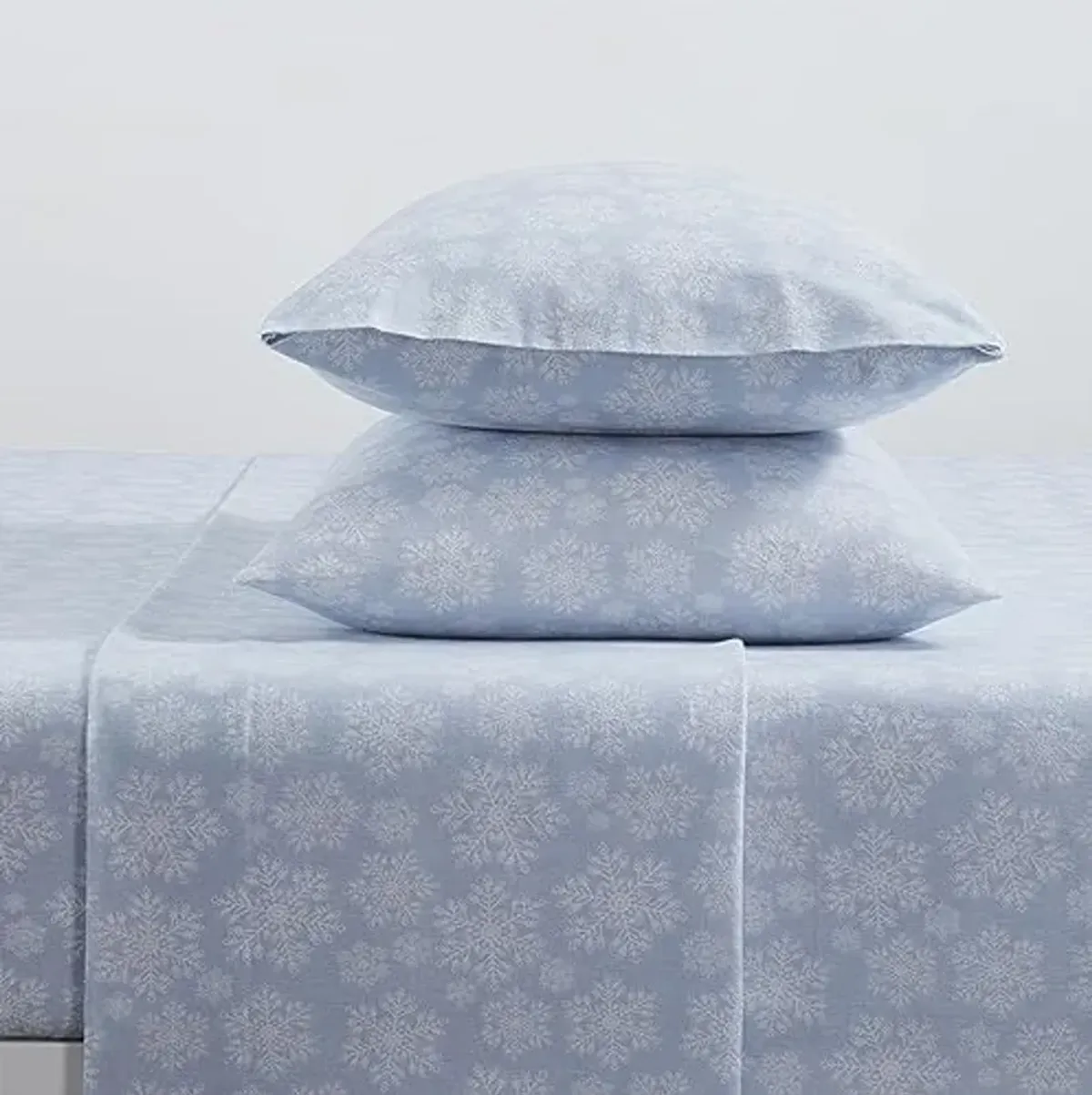 Tahari Home - Full Sheets, 4-Piece Cotton Flannel Bedding with Matching Pillowcases, Brushed for Extra Softness, Cozy Home Decor (Snowflake Blue, Full)