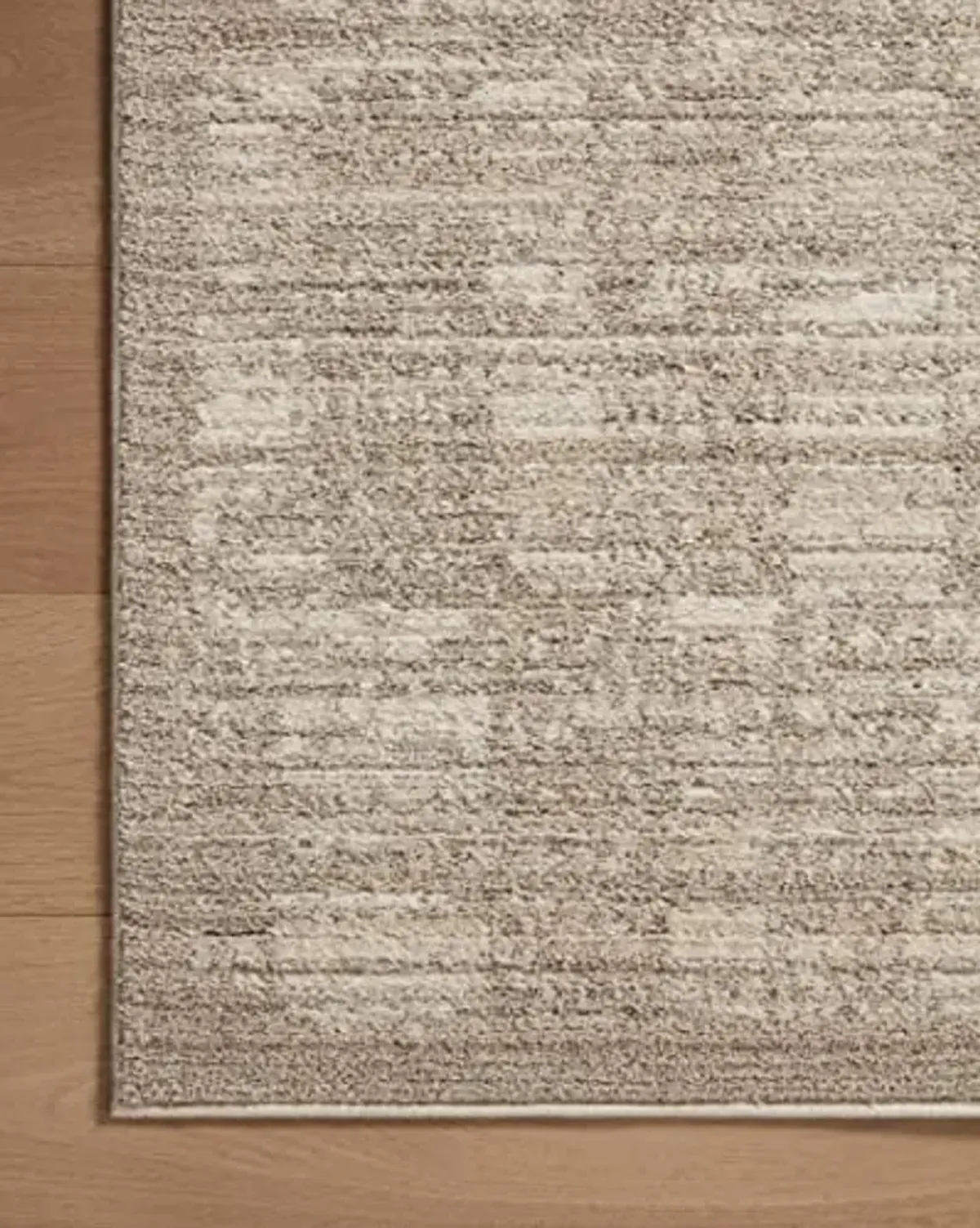 Loloi II Darby Collection DAR-07 Pebble/Sand 2'-7" x 12'-0" Runner Rug