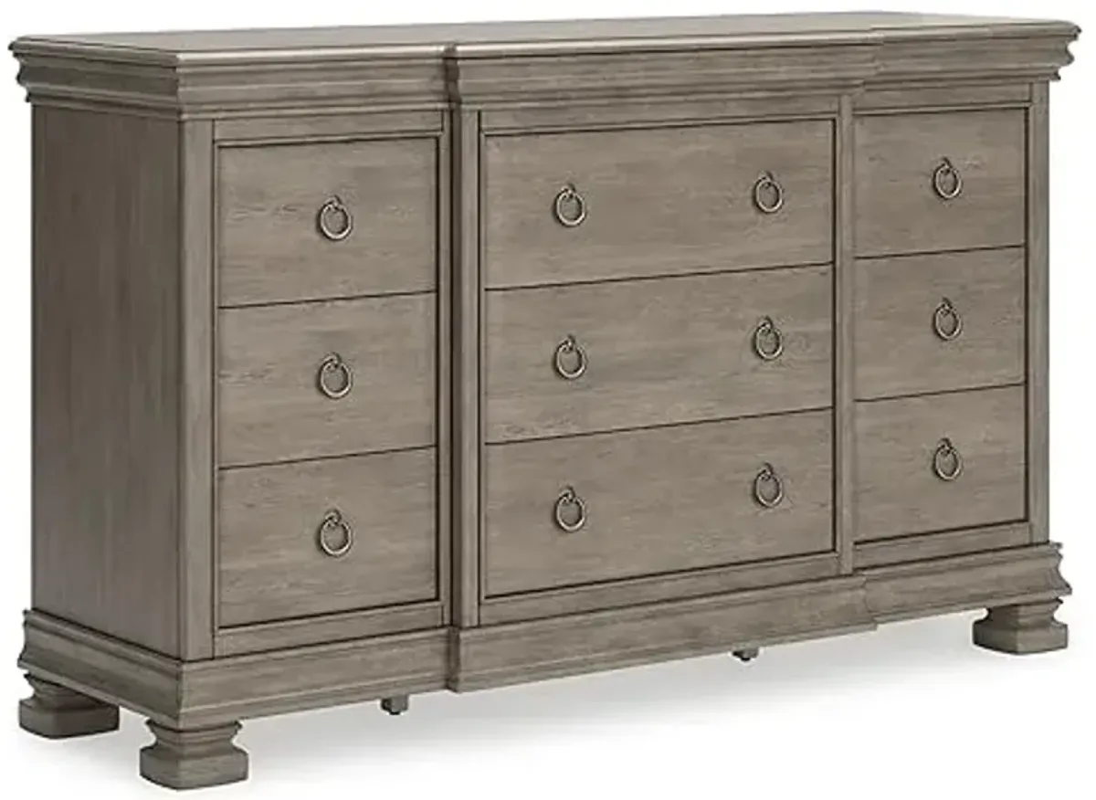 Signature Design by Ashley Lexorne Traditional 7 Drawer Dresser with 1 Jewelry Tray and Felt-lined Top Drawer for Bedroom, Gray