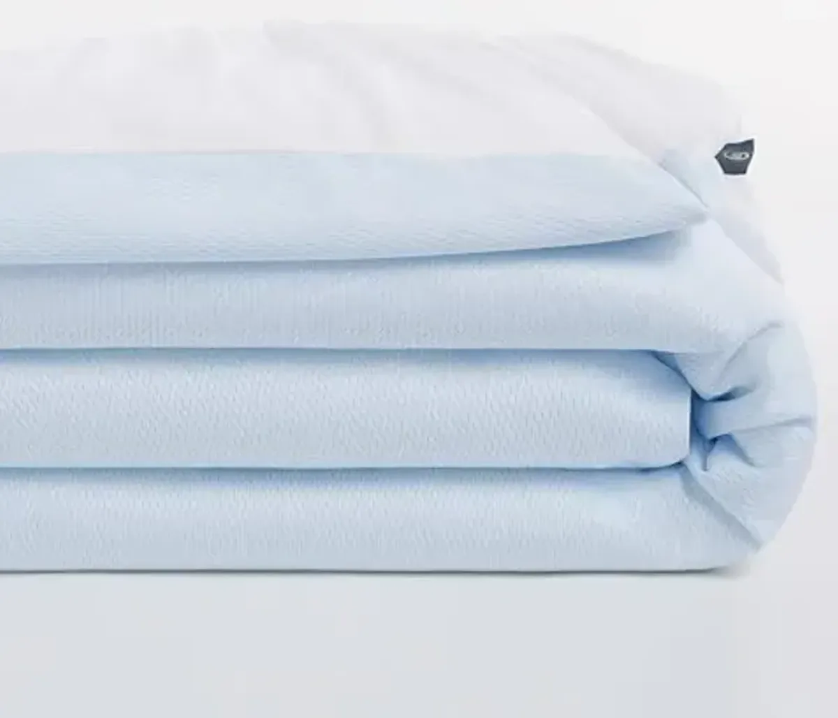 Serta Cool Air Waterproof Mattress Protector, 60" x 80" Soft and Breathable Mesh Cooling Mattress Topper, 18" Elastic Deep Pocket for Secure Fit, Queen, Blue