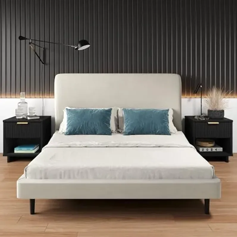 Manhattan Comfort Granville 1-Drawer Nightstand Set of 2, Modern Glam Bedside Table with Ribbed Design and Gold Handles, Ideal for Living Room and Bedroom Use, Black