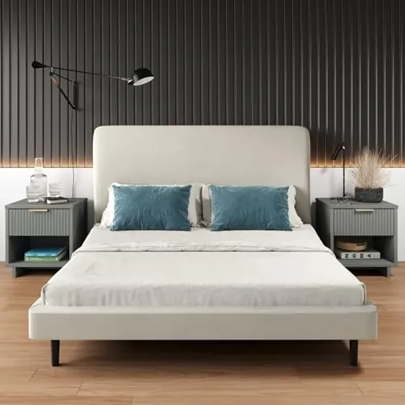 Manhattan Comfort Granville 1-Drawer Nightstand Set of 2, Modern Glam Bedside Table with Ribbed Design and Gold Handles, Ideal for Living Room and Bedroom Use, Light Grey