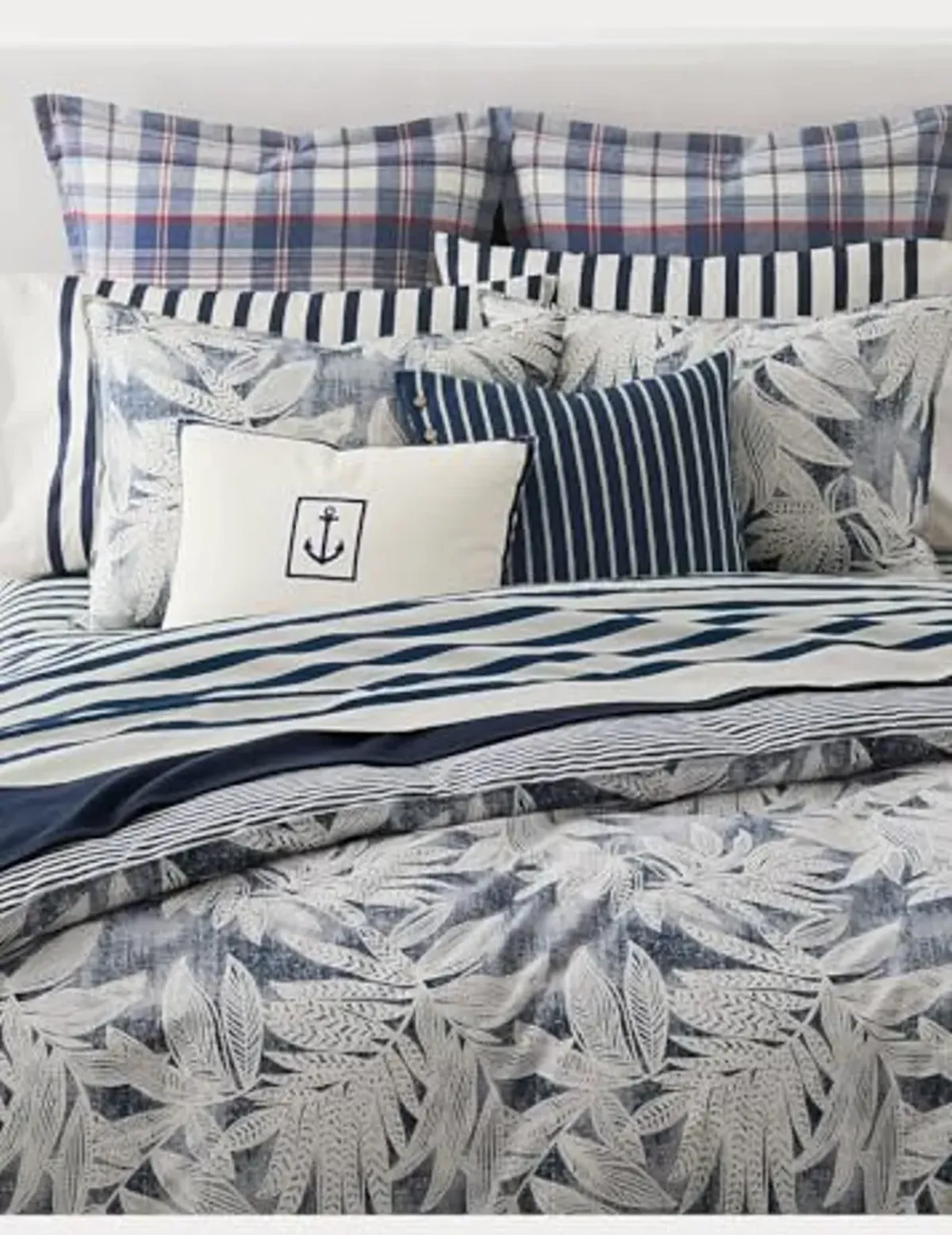 Lauren Ralph Lauren Evan Blue Palm Floral Stripe 3 Pc King Duvet Cover Set (King (U.S. Standard))