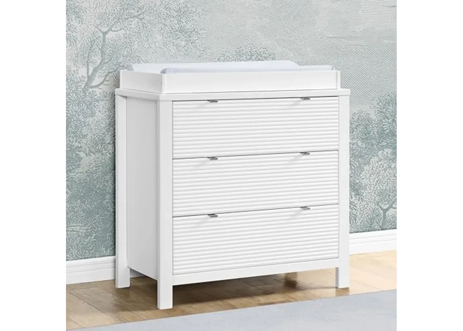 Delta Children Cassie 3 Drawer Dresser with Changing Top and Interlocking Drawers, Bianca White